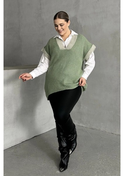 Büyük Beden V Yaka Kısa Kollu Triko Süveter 302136