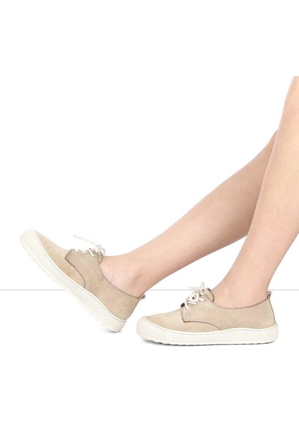 Kadın Bej Bağcıklı Kalın Tabanlı Süet Deri Ayakkabı fiyatları