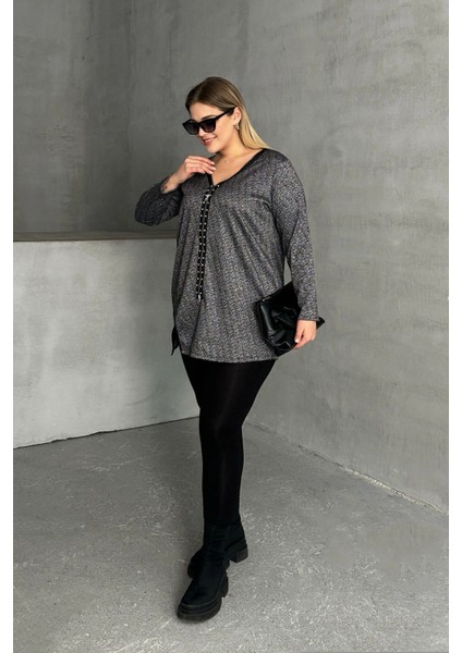 Büyük Beden V Yaka Önü Fermuarlı Yırtmaç Detaylı Bluz 173670 fırsatları