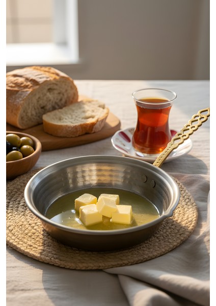 Paslanmaz Çelik Otantik Sosluk Tava – Tüm Ocak Tiplerine Uygun