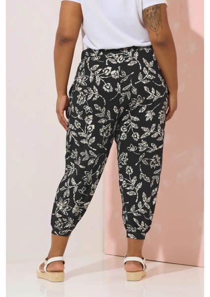 Büyük Beden Paçası ve Beli Lastik Detaylı Cepli Jogger Pantolon 145095 fırsatları