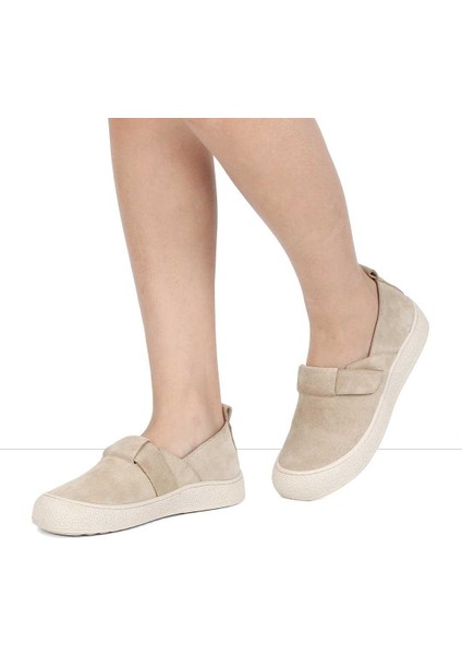 Kadın Bej Kalın Tabanlı Süet Deri Ayakkabı fiyatları