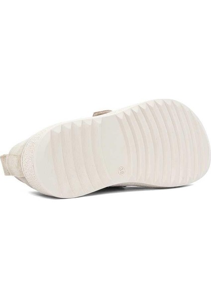 Kadın Bej Kalın Tabanlı Süet Deri Ayakkabı