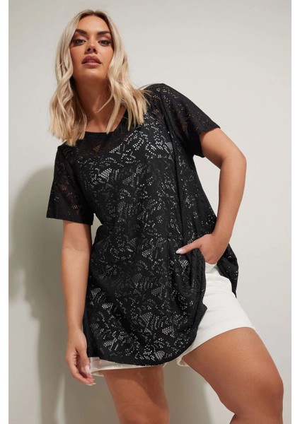 Büyük Beden V Yaka Sıfır Kol Astarsız Dantel T-Shirt 304094