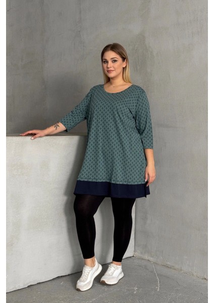 Büyük Beden Bisiklet Yaka Fakir Kol Yırtmaçlı Desenli Bluz 300400 fırsatları