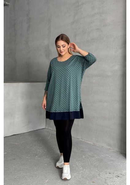 Büyük Beden Bisiklet Yaka Fakir Kol Yırtmaçlı Desenli Bluz 300400 indirimleri