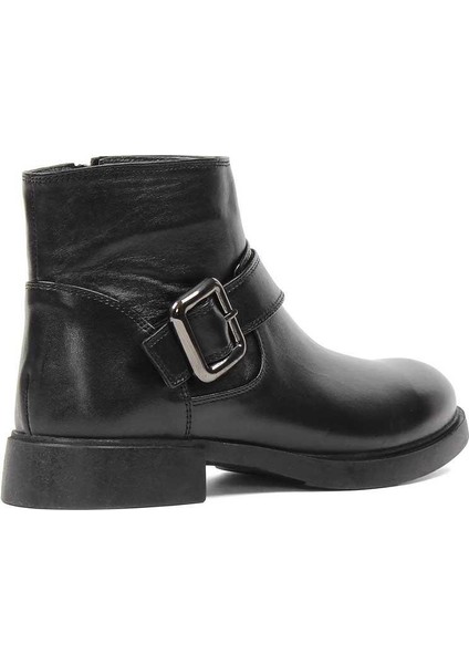 Kadın Siyah Fermuarlı Toka Detaylı Deri Bot indirimleri