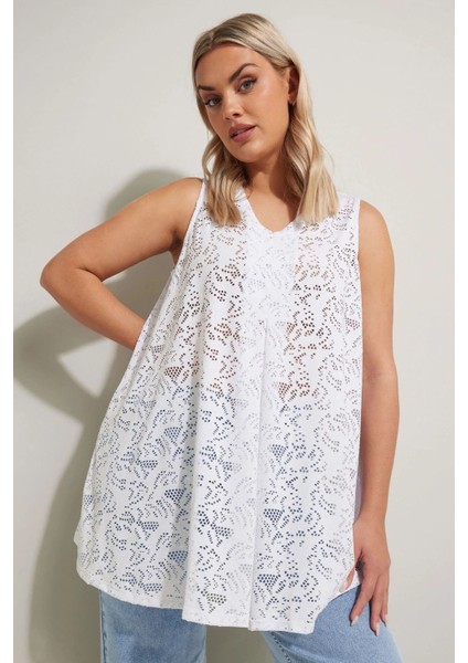 Büyük Beden V Yaka Sıfır Kol Astarsız Dantel Bluz 304098