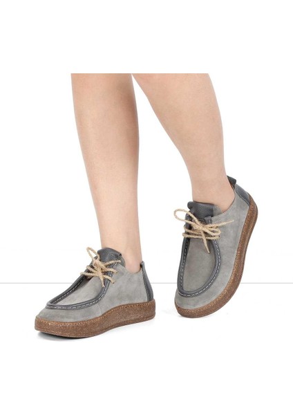 Kadın Gri Bağcıklı Kalın Tabanlı Süet Deri Ayakkabı fiyatları