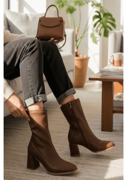 Lirya Kahverengi ( 8 cm Topuklu ) Günlük Kullanım Kadın Botu fırsatları