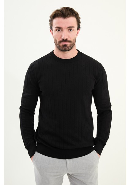 Desenli Slim Fit Bisiklet Yaka Erkek Triko Kazak