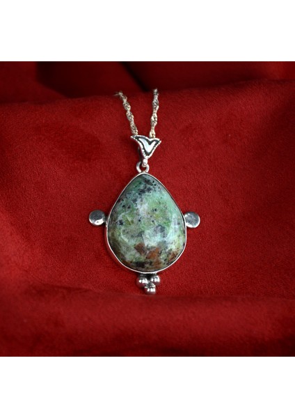 Damla Gümüş Çerçeve Kadın Zümrüt Kolye modelleri