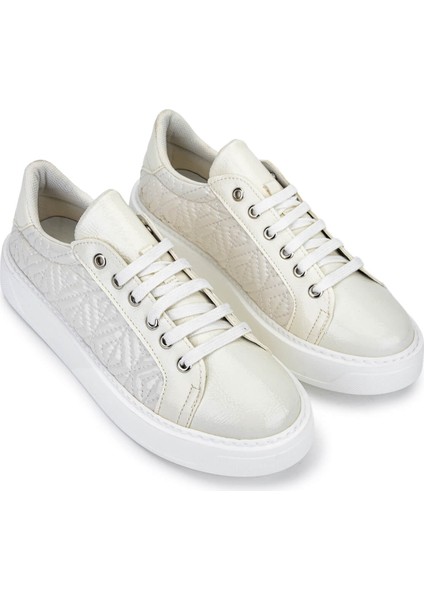Kadın Suni Deri Beyaz Sneakers & Spor Ayakkabı 817 9878 Bn Ayk SK25-26 Beyaz Rgn fiyatları