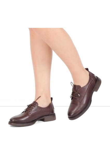 Kadın Kahverengi Bağcıklı Deri Günlük Ayakkabı