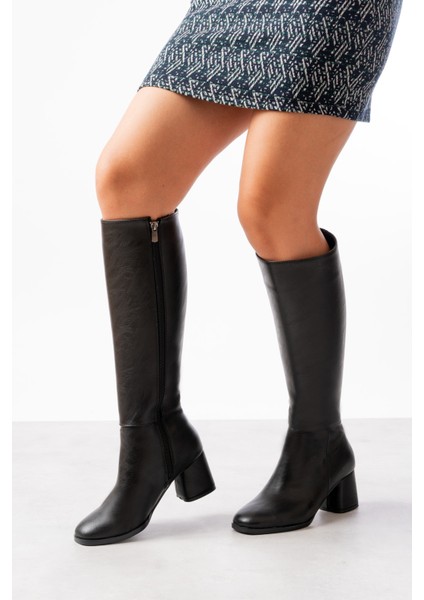 Oleda Siyah Deri Topuklu (6 Cm) Yanı Fermuarlı Günlük Kullanım Çizme modelleri