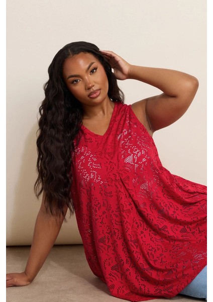 Büyük Beden V Yaka Sıfır Kol Astarsız Dantel T-Shirt 304104 fırsatları