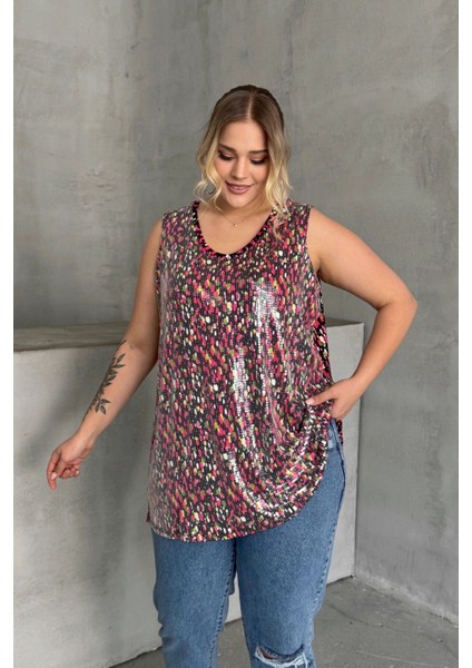 Büyük Beden V Yaka Desenli Payet Işlemeli Kolsuz Bluz 302386