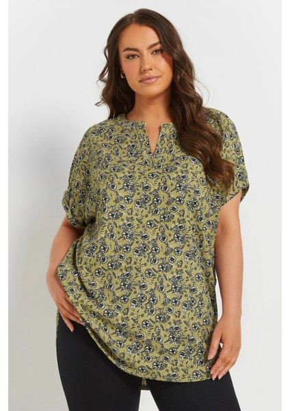 Büyük Beden Çentik Yaka Kısa Kollu Eteği Asimetrik Kesim Desenli Bluz 303867 fiyatları