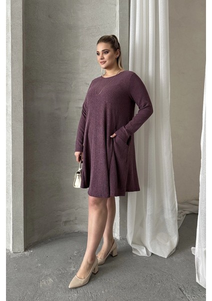 Büyük Beden Uzun Kollu Bisiklet Yaka Cepli Fitilli Elbise 100-186 fırsatları