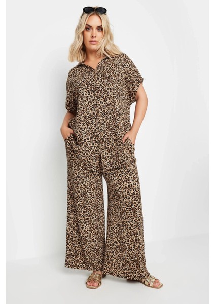 Büyük Beden Kısa Kollu Desenli Düğmeli Gömlek 321826 fırsatları