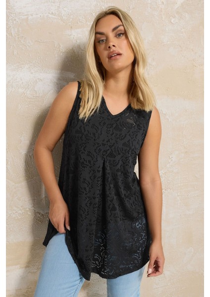 Büyük Beden V Yaka Sıfır Kol Astarsız Dantel Bluz 304101 fiyatları