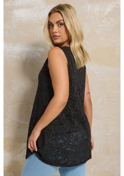 Büyük Beden V Yaka Sıfır Kol Astarsız Dantel Bluz 304101 indirimleri