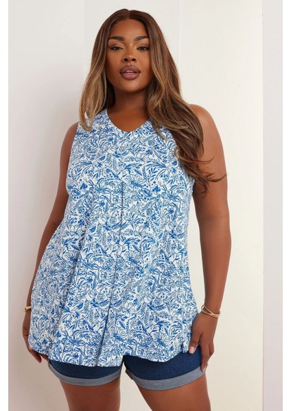 Büyük Beden V Yaka Önü Pileli Kolsuz Çiçek Desenli T-Shirt 322684