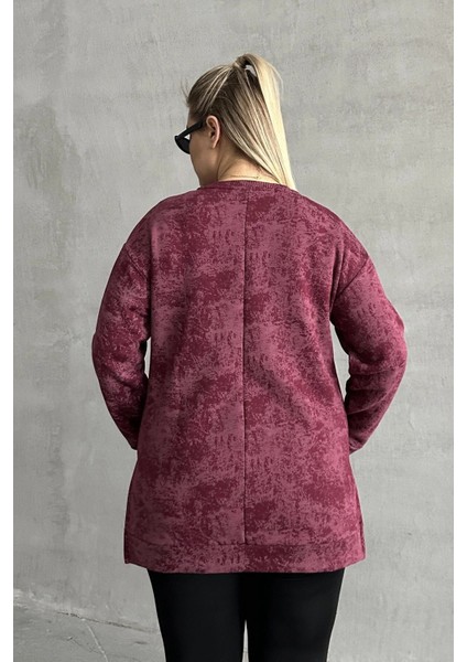 Büyük Beden Uzun Kollu Bisiklet Yaka Önü Cepli Desenli Sweatshirt 106-78