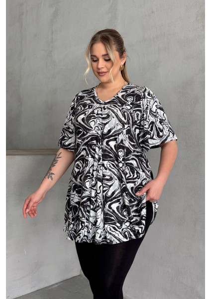 Büyük Beden V Yaka Kısa Kollu Eteği Bollaşan Desenli Bluz 101-17 fiyatları