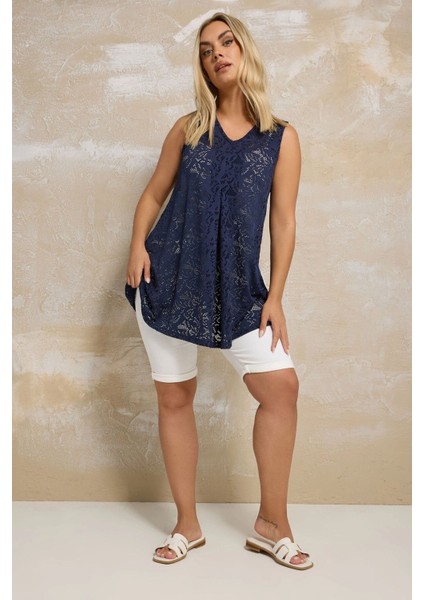 Büyük Beden V Yaka Kolsuz Astarsız Dantel T-Shirt 304100 fırsatları