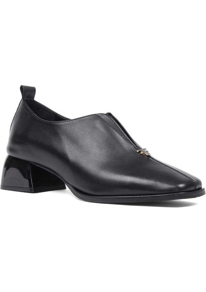 Kadın Siyah Kalın Topuklu Deri Klasik Ayakkabı modelleri