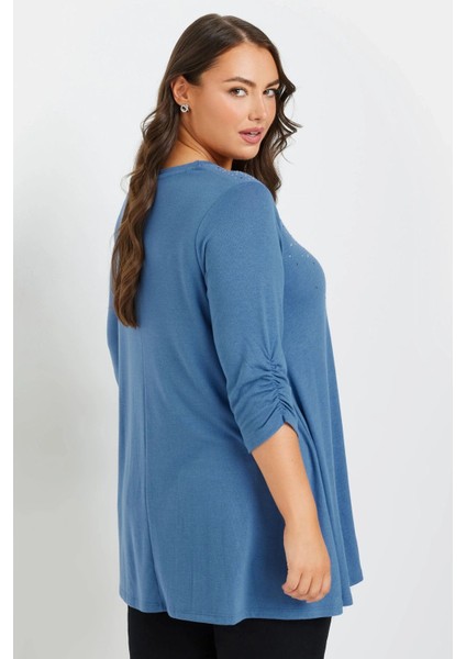 Büyük Beden V Yakası Taş Işlemeli Kolları Büzgülü Bluz 322297 indirimleri