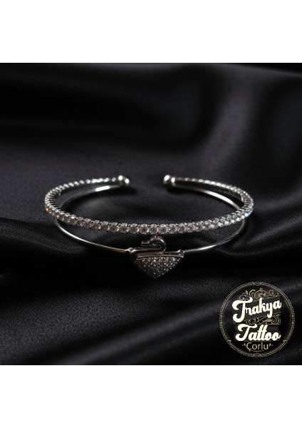 Zirkon Taşlı Kuğu Figürlü Su Yolu 2li Kadın Çelik Kelepçe Bileklik Paslanmaz fiyatları