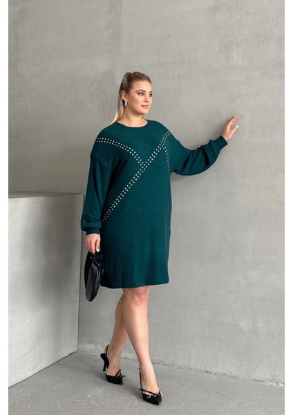Büyük Beden Uzun Kollu Yumuşak Dokulu Taş Işlemeli Triko Elbise 285040 indirimleri