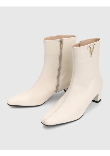 Parisa Hakiki Deri Krem Kadın Topuklu Bot fiyatları