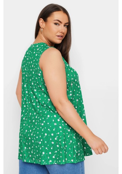 Büyük Beden V Yaka Dantel Detaylı Astarsız Sıfır Kollu Bluz 303246 indirimleri