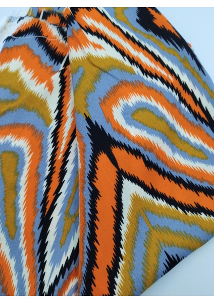 Canlı Ikat Desenli Pamuk-Viskoz Kumaş – Yumuşak, Nefes Alabilir ve Dökümlü | Elbise, Kimono, Etek, Bluz ve Gömlek Için | 150 cm Genişlik modelleri
