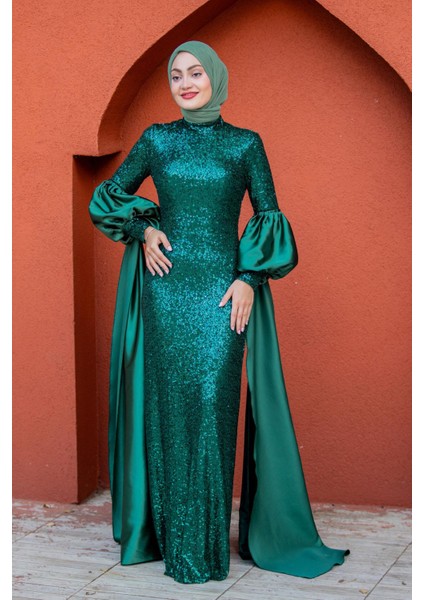 Celine Seyyar Pelerinli Balon Kol Abiye-Zümrüt modelleri