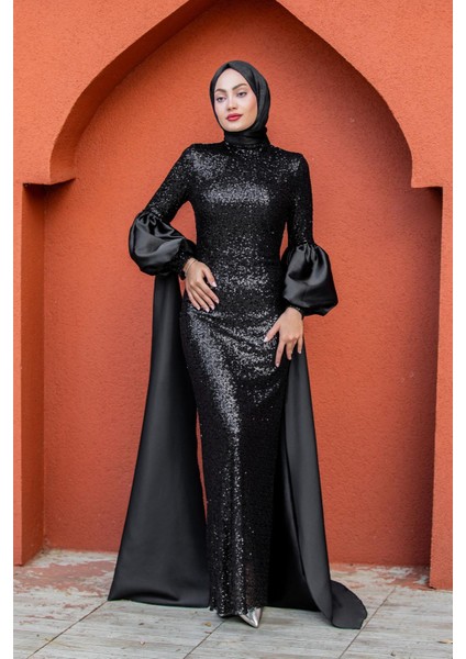 Celine Seyyar Pelerinli Balon Kol Abiye-Siyah fırsatları