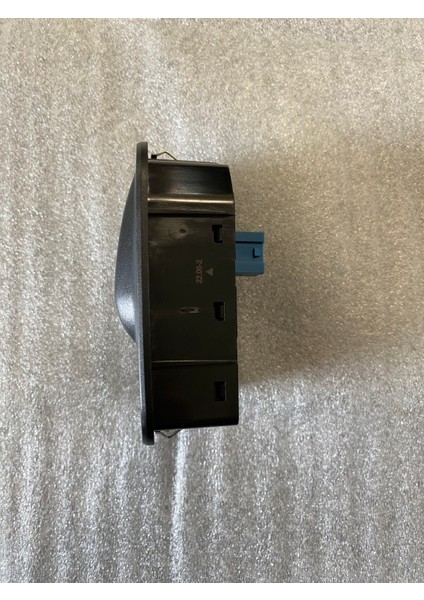 Fiat Fiorino Sol Ön Cam Düğmesi 735461275 fiyatları