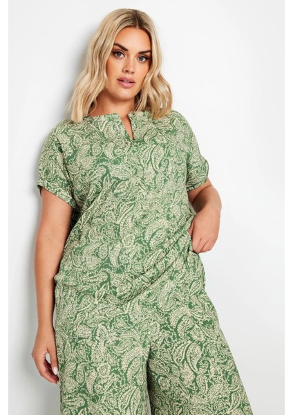 Büyük Beden V Yaka Kısa Kollu Çiçek Desenli Bluz 321940