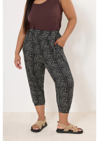 Büyük Beden Paçası ve Beli Lastik Detaylı Cepli Jogger Pantolon 303017