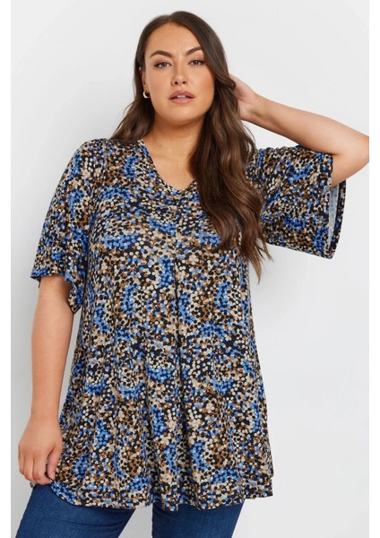 Büyük Beden V Yaka Kısa Kollu Eteği Bollaşan Bluz 303622