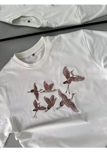 Mdb Unisex Nakış Işlemeli Thirt Beyaz modelleri