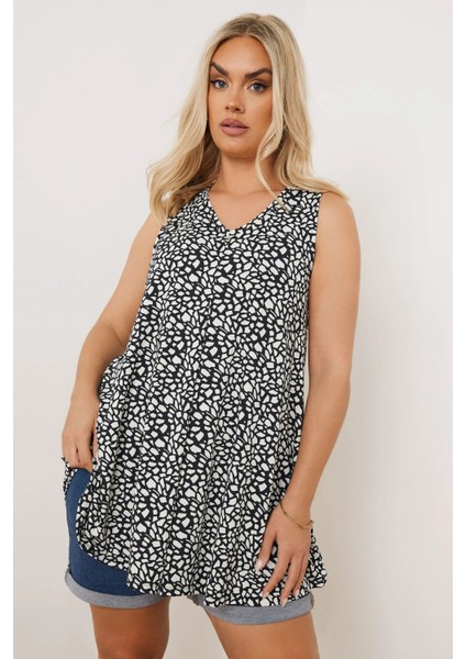 Büyük Beden V Yaka Sıfır Kol Eteği Bollaşan Desenli Bluz 304029