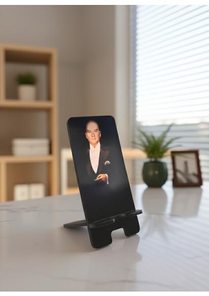 Pleksi Telefon Standı ve Telefon Tutucu Premium Atatürk Epoksi Baskı Tasarım fırsatları