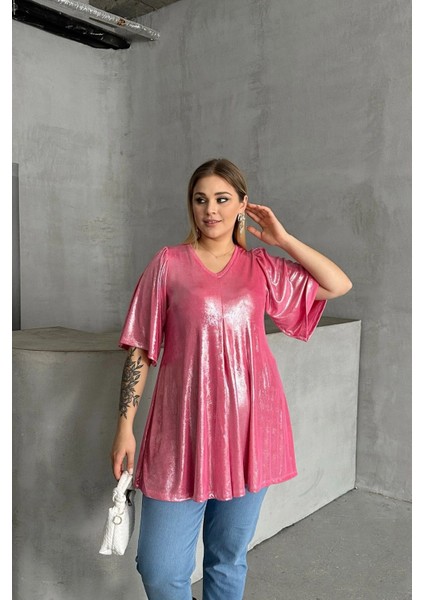 Büyük Beden V Yaka Kısa Kollu Parlak Görünümlü Bluz 303380