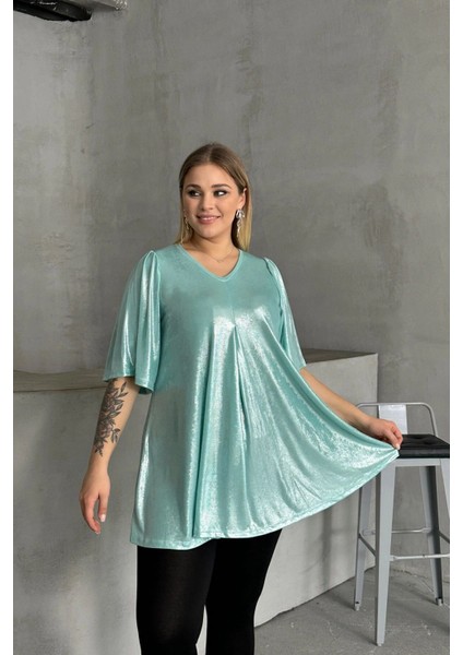Büyük Beden V Yaka Kısa Kollu Parlak Görünümlü Bluz 303379 fiyatları
