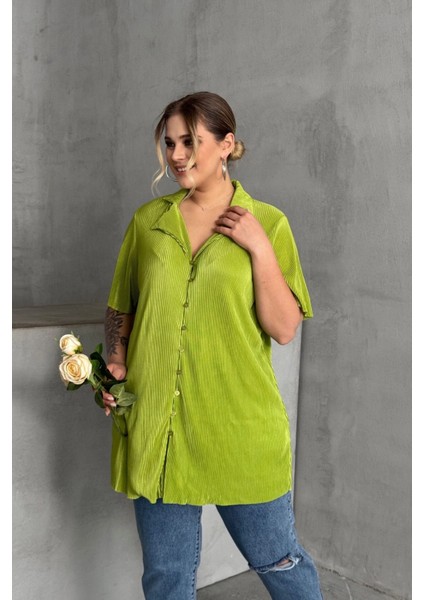 Büyük Beden Kısa Kollu Önü Düğmeli Fitilli Ince Gömlek 300738 fiyatları