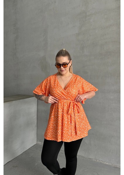 Büyük Beden Kısa Kollu V Yaka Önü Bağlama Detaylı Bluz 97-40